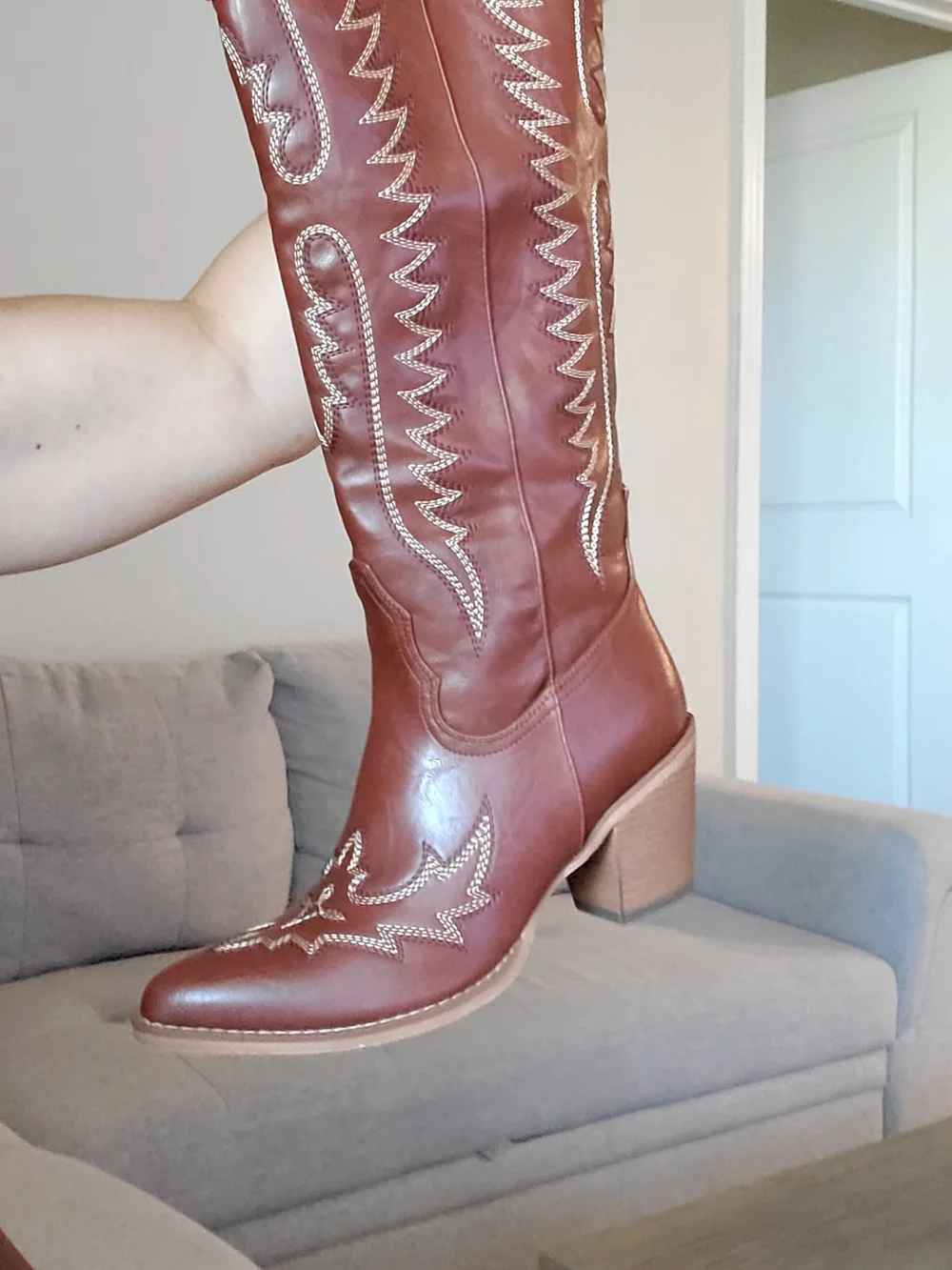 N/A stylish brown